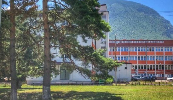 Shtetasi i Shqipërisë vdes në Spitalin e Pejës