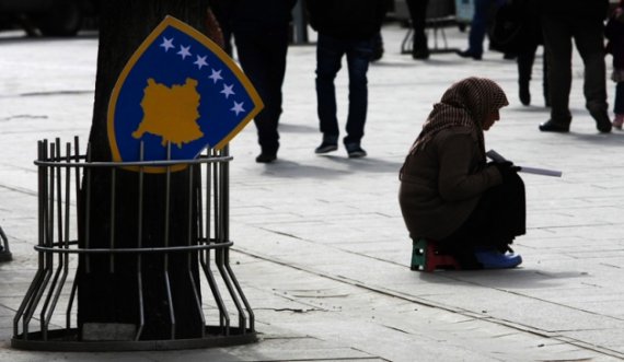 Shteti ne rrezik: Varfëria dhe  pasurimet e paligjshme me hajni po bëjnë që të shikohet me skepticizëm e ardhmja e Kosovës