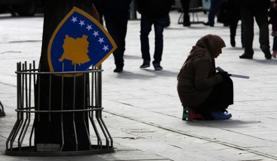 Policia identifikon 41 lëmosh kërkues, arrestohen 23 persona të dyshuar