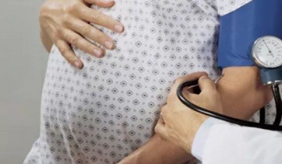 E rëndë: Detaje nga vdekja e gruas shtatzënë në QKUK