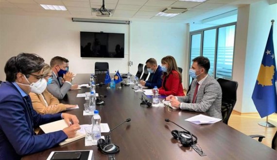​Haxhiu priti në takim ambasadorin Szunyog, flasin për sundimin e ligjit