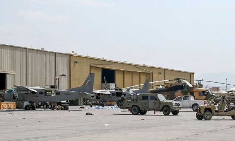 Helikopterë e avionë sulmues, talebanët marrin forcën ajrore dhjetëra miliona dollarëshe