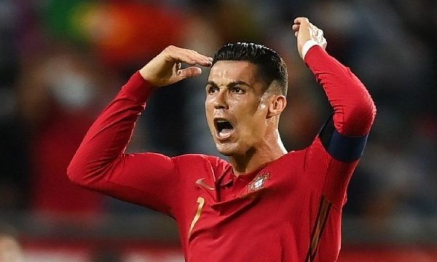 Ronaldo me numrin 7 në Manchester United
