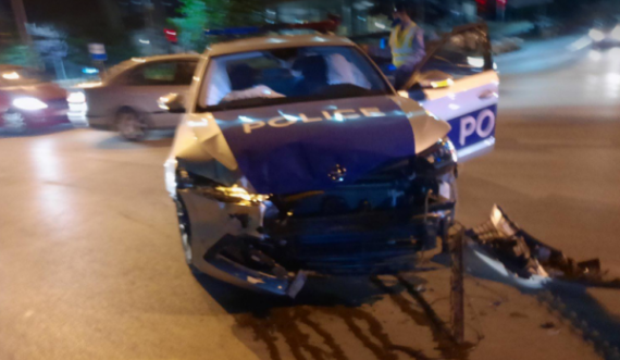 Aksidentohet rëndë vetura policore në Prishtinë, pesë persona të lënduar