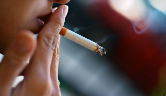 Ja sa dënohesh në Kosovë nëse kapesh duke pirë duhan 