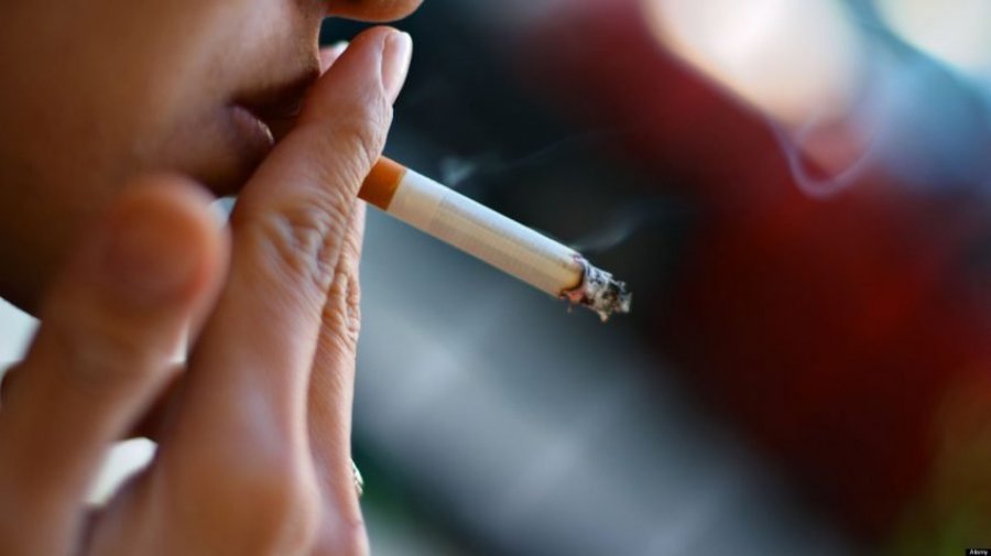 Duhani rrit rrezikun e kancerit të prostatës, veçanërisht te obezët