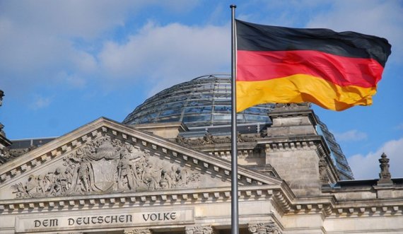 Gjermania po përjeton ‘pandeminë masive mes të të pavaksinuarve’