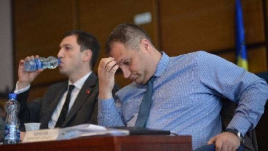 Prokuroria dhe Shërbimi i Inteligjencës Kosovare të hetojnë lidhjet e treshes kriminale Shpend Ahmeti-Dardan Sejdiu dhe Ardian Olluri me nëntokën kriminale!