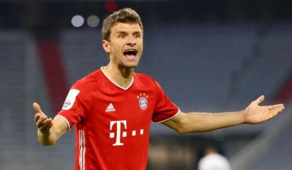 Muller rinovon kontratën me Bayernin