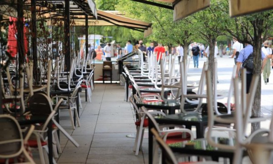  Oda e Hotelerisë dhe Turizmit kërkon nga ministri Vitia zgjatje të orarit të punës dhe heqjen e orës policore 