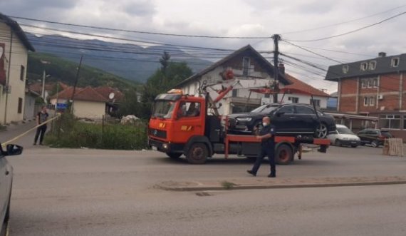 Largohen veturat nga vendi ku ndodhi vrasja në Pejë