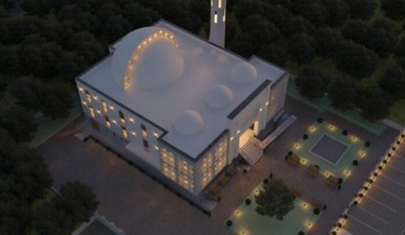 Gruaja tetovare dhuron xherdanin në vlerë 3 mijë e 400 euro për ndërtimin e xhamisë