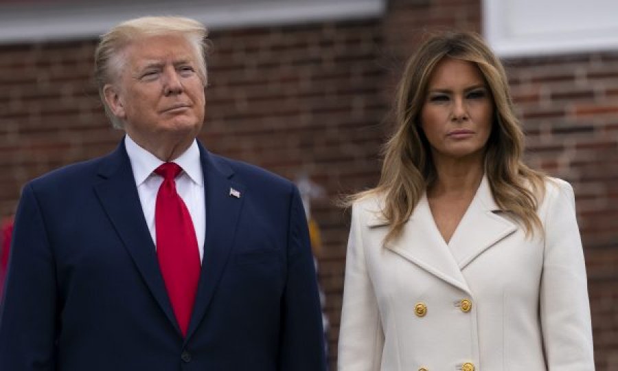 Melania ia kthen shpinën Trump: Për të, ky është një kapitull i mbaruar