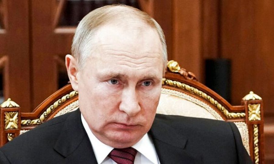 Putini i zbut fjalët: Do ta vazhdojmë dialogun me ShBA-në, do t’i dërgojmë propozime