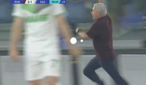 Roma fiton në sekondat e fundit, ky është festimi i “çmendur” i Mourinhos