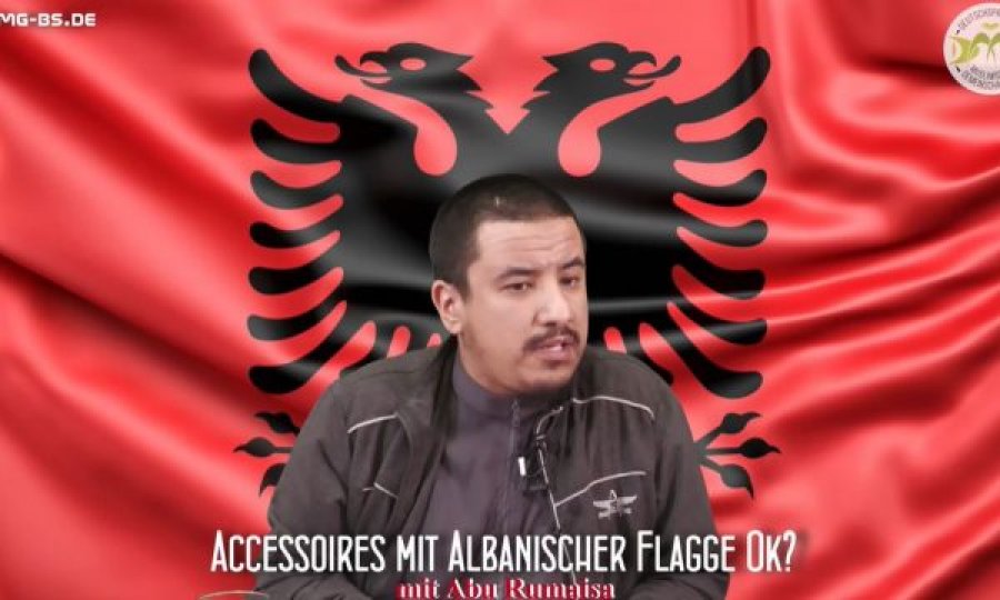 Imami e urren flamurin shqiptar: Hidheni në koshin e plehrave