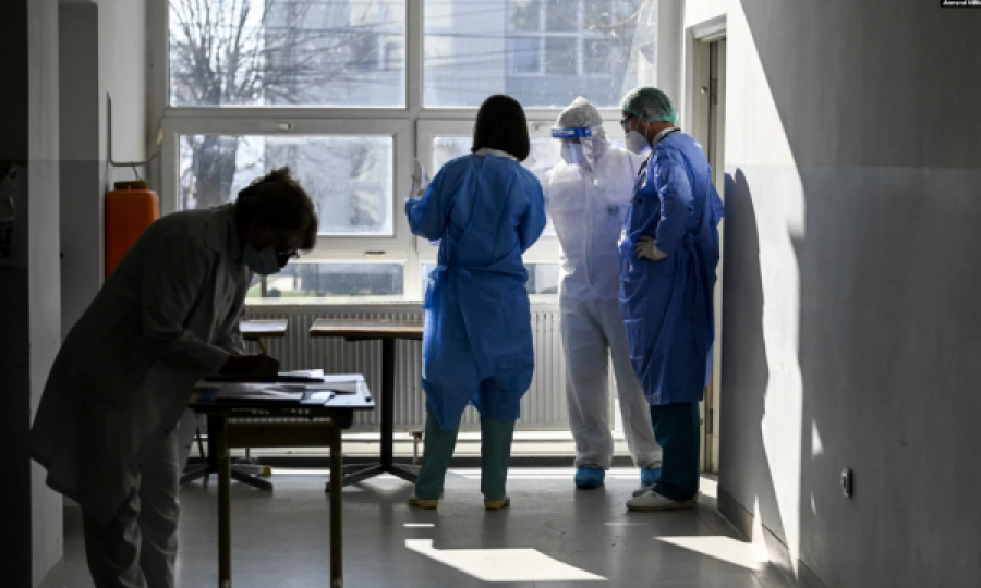 Rritet numri i pacientëve me COVID-19 të shtrirë në spitalet e Kosovës
