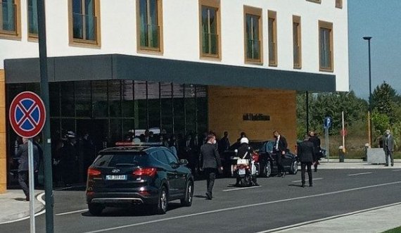 ​Merkel nis takimin me kryeministrat e gjashtë vendeve të Ballkanit Perëndimor