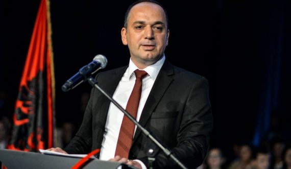 Mytaher Haskuka arrin marrëveshje me një parti për rundin e dytë zgjedhor në Prizren