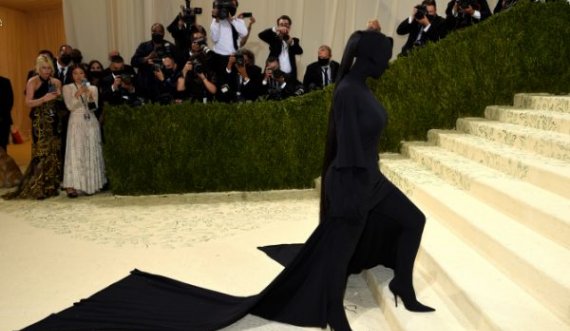 Aktorja e famshme poston e trishtuar foto të ushqimit në Met Gala: Ja pse nuk ua tregojnë ushqimin