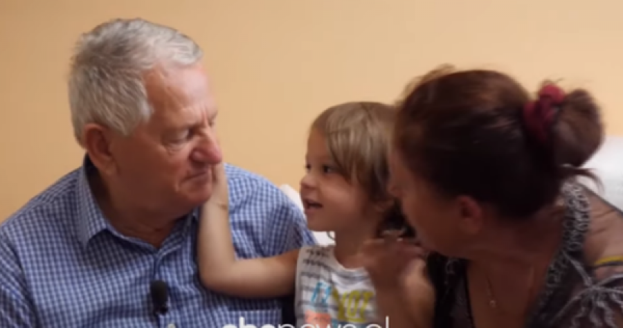 Historia e pazakontë e çiftit shqiptar që u bënë prindër në moshën 78 dhe 54 vjeç