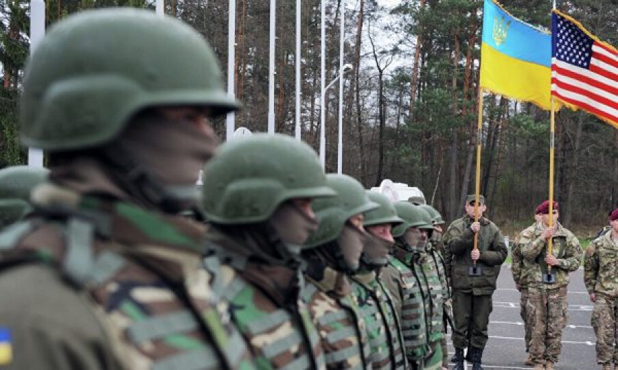 Ukraina i kundërpërgjigjet Rusisë me ushtrime me ShBA-në