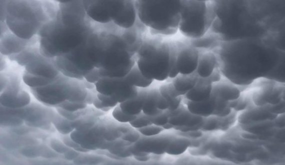 Retë “Mammatus” shfaqen në Prizren