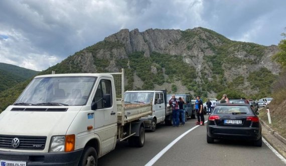 MPB apelon qytetarët që t’i evitojnë pikat kufitare në Bërnjak dhe Jarinjë