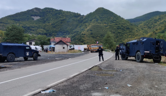 Ngrihet edhe një tendë nga serbët në Jarinjë