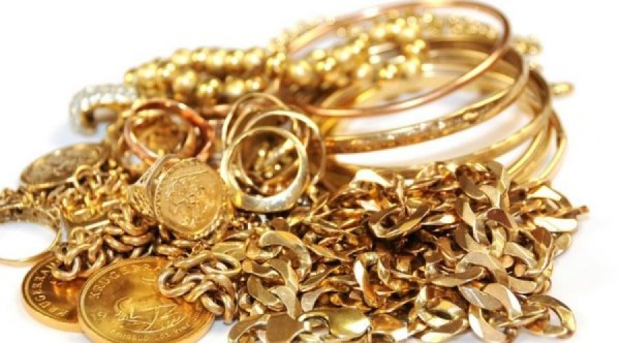 'Marakli në ari', detyroi dy fëmijë të vjedhin stoli ari, arrestohet kaçanikasi