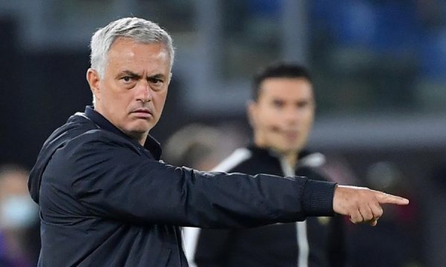 Mourinho kërkon nga Roma të apelojë kartonin e kuq të Pellegrinit