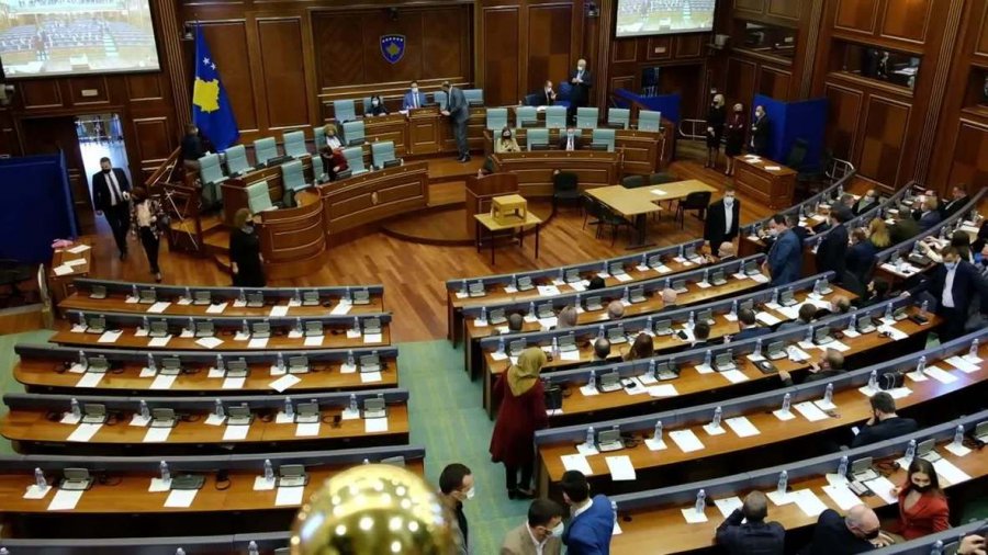 Opozita e Kosovës po i mbron interesat e Serbisë