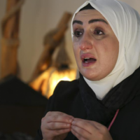 Të frikësuar në Turqi: Siriania thotë se fiqnjët i sulmuan atë dhe të birin
