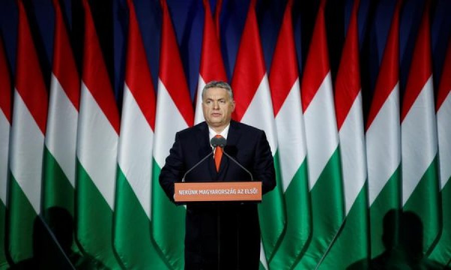  Hungaria s’dorëzohet as në OKB: S’i heqim ligjet tona, BE-ja po na shantazhon 