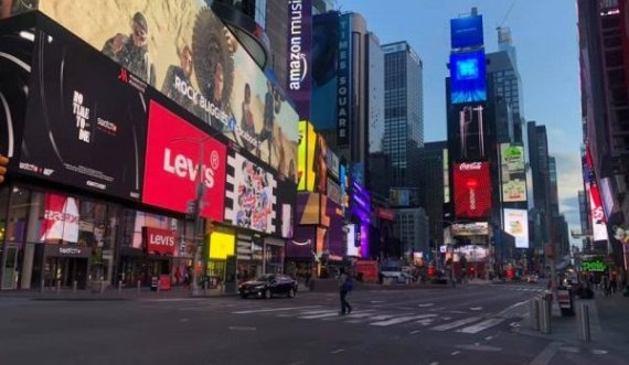 Sulm me armë në New York, 30-vjeçari nxjerr armën dhe qëllon mbi njerëzit, 5 të plagosur