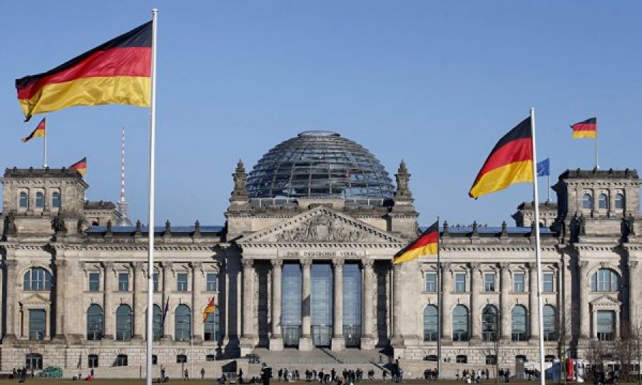 Gjermania kërkon largimin e forcave speciale dhe barrikadave nga veriu