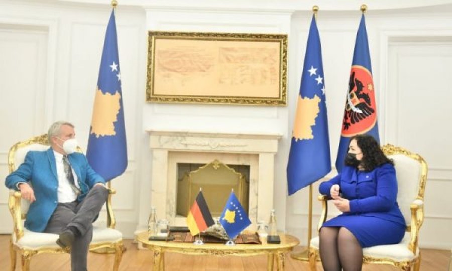 Presidentja, ambasadorit gjerman: Kosova nuk nxiti apo krijoi tensione