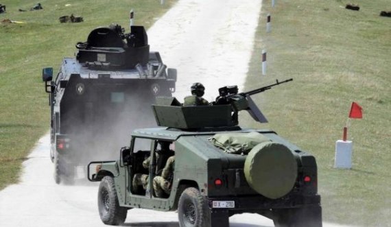  Reporteri i N1: Ushtria serbe është tërhequr nga afërsia e kufirit me Kosovën, janë kthyer në Rashkë 