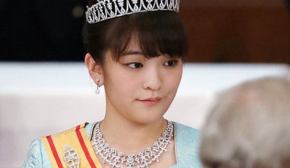 Princesha japoneze Mako dhe partneri i saj ‘rebel’ do të jenë ‘Meghan dhe Harry i ri’