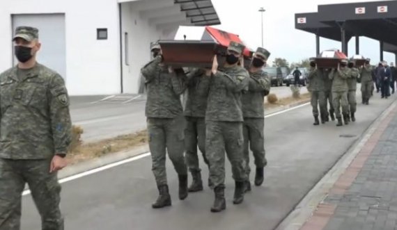 Në varrezën masive në Kizhevak ishin hedhur mbi një milion metra kub gurë