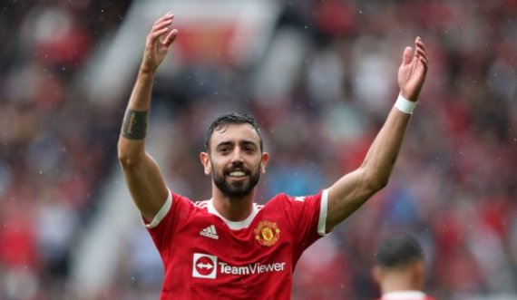 Me kontratën e re, Fernandes bëhet njëri prej tre lojtarëve më të paguar tek Man Utd