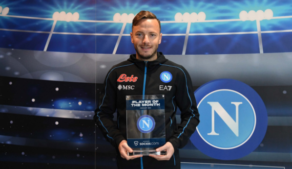 Amir Rrahmani, lojtari i muajit te Napoli