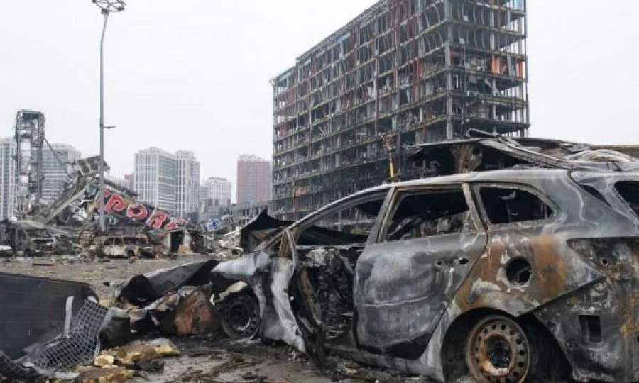 Ukraina akuzon trupat ruse se po përdorin fëmijët ukrainas si mburoja njerëzore për të luftuar Kievin