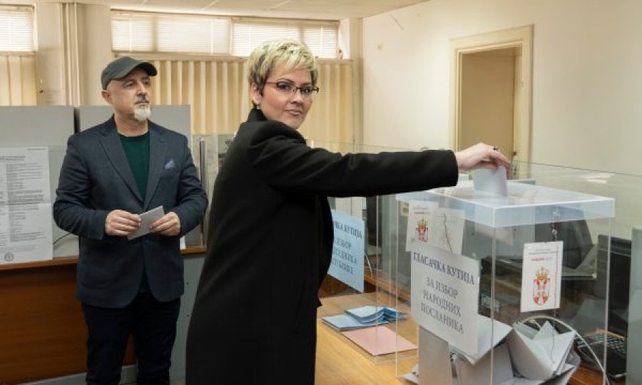 Kryetarja e Preshevës voton: Sot është dita aktivizim kundër pasivizimit