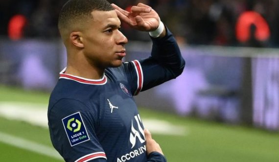 A ka mundësi të qëndrojë në PSG? Përgjigjet Mbappe