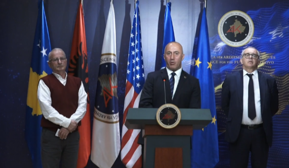 Ish-ministri Shatri i referohet Haradinajt si kryeministër në konferencë për media