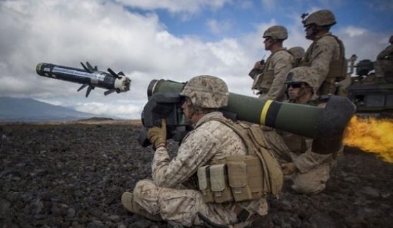 Të sapolindurve në Ukrainë iu vihet emri i raketave britanike