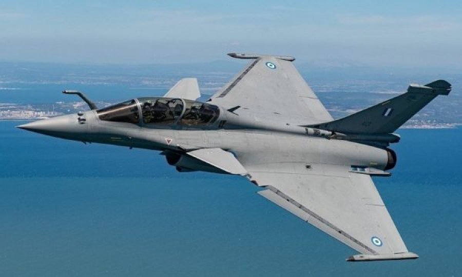 Serbia pritet t’i blejë 12 avionë luftarakë francezë të llojit “Rafale”