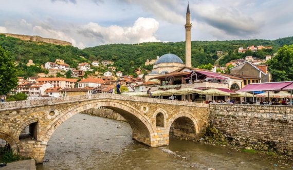 Fotografi e vjetër e Prizrenit, kështu dukej qyteti para disa vitesh