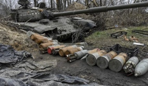 Ukraina: Në “frigoriferë” kemi 7000 ushtarë rusë të vdekur, Rusia po nuk dëshiron t’i marrë